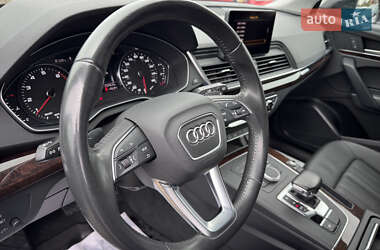 Внедорожник / Кроссовер Audi Q5 2019 в 