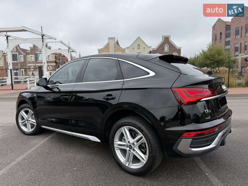 Внедорожник / Кроссовер Audi Q5 2021 в Киеве фото 10 Внедорожник / Кроссовер Audi Q5 2021 в Киеве