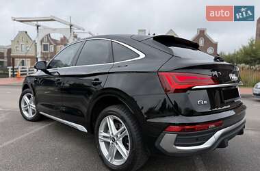 Внедорожник / Кроссовер Audi Q5 2021 в 