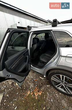 Позашляховик / Кросовер Audi Q5 2020 в 