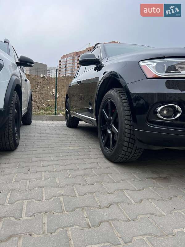 Позашляховик / Кросовер Audi Q5 2015 в Києві