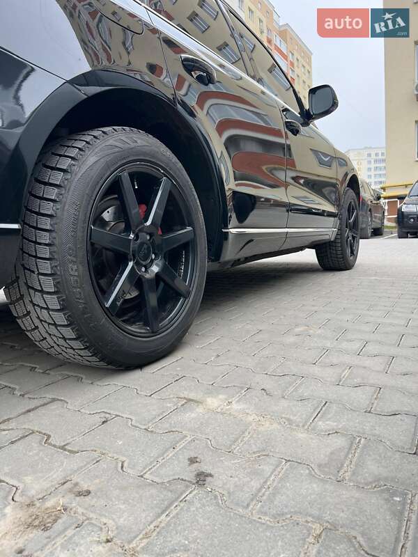 Позашляховик / Кросовер Audi Q5 2015 в Києві