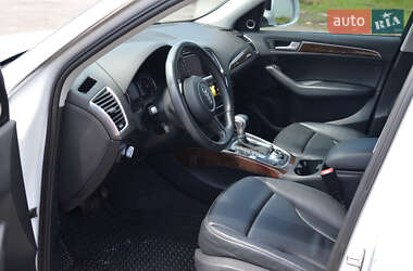 Внедорожник / Кроссовер Audi Q5 2015 в 