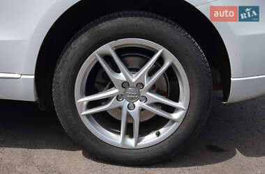 Внедорожник / Кроссовер Audi Q5 2015 в 