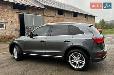 Внедорожник / Кроссовер Audi Q5 2016 в 