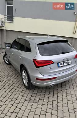 Внедорожник / Кроссовер Audi Q5 2012 в 