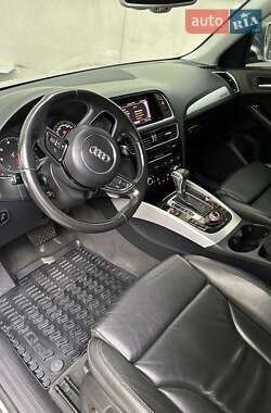 Внедорожник / Кроссовер Audi Q5 2012 в 