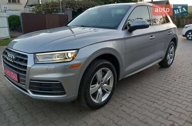 Внедорожник / Кроссовер Audi Q5 2017 в 
