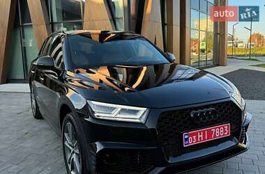 Внедорожник / Кроссовер Audi Q5 2019 в Луцке