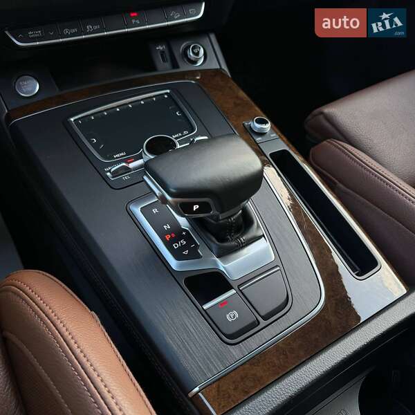 Внедорожник / Кроссовер Audi Q5 2019 в Луцке фото 24 Внедорожник / Кроссовер Audi Q5 2019 в Луцке