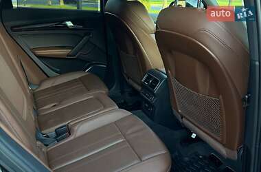 Внедорожник / Кроссовер Audi Q5 2019 в 