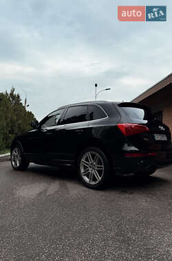 Внедорожник / Кроссовер Audi Q5 2011 в 