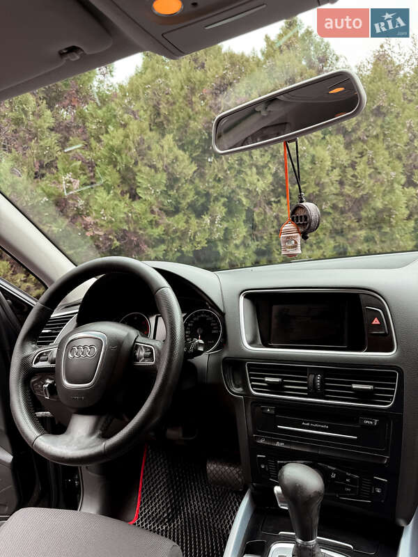 Позашляховик / Кросовер Audi Q5 2011 в Смілі фото 14 Позашляховик / Кросовер Audi Q5 2011 в Смілі