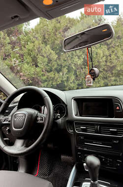 Внедорожник / Кроссовер Audi Q5 2011 в 