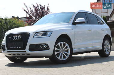 Внедорожник / Кроссовер Audi Q5 2015 в 