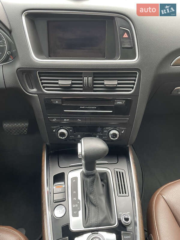 Внедорожник / Кроссовер Audi Q5 2013 в Киеве