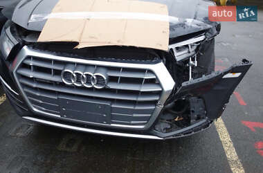 Внедорожник / Кроссовер Audi Q5 2017 в 
