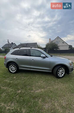Внедорожник / Кроссовер Audi Q5 2011 в 