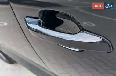 Внедорожник / Кроссовер Audi Q5 2022 в 