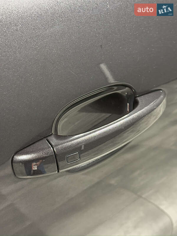 Позашляховик / Кросовер Audi Q5 2014 в Вараші