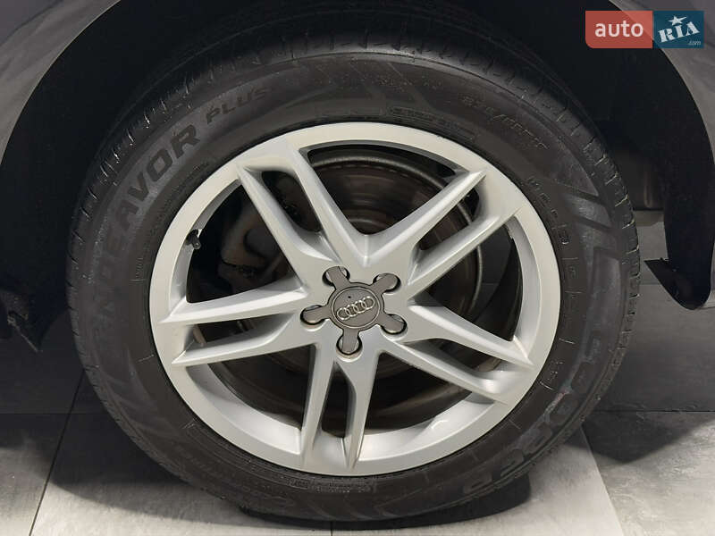 Позашляховик / Кросовер Audi Q5 2014 в Вараші