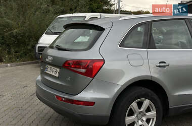 Внедорожник / Кроссовер Audi Q5 2011 в 