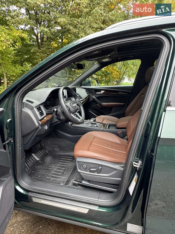 Внедорожник / Кроссовер Audi Q5 2017 в Ивано-Франковске