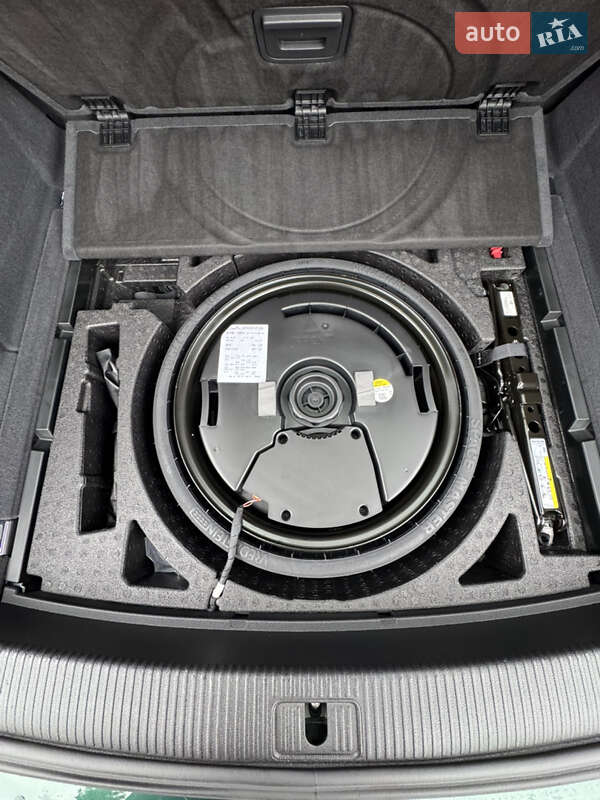 Внедорожник / Кроссовер Audi Q5 2017 в Ивано-Франковске