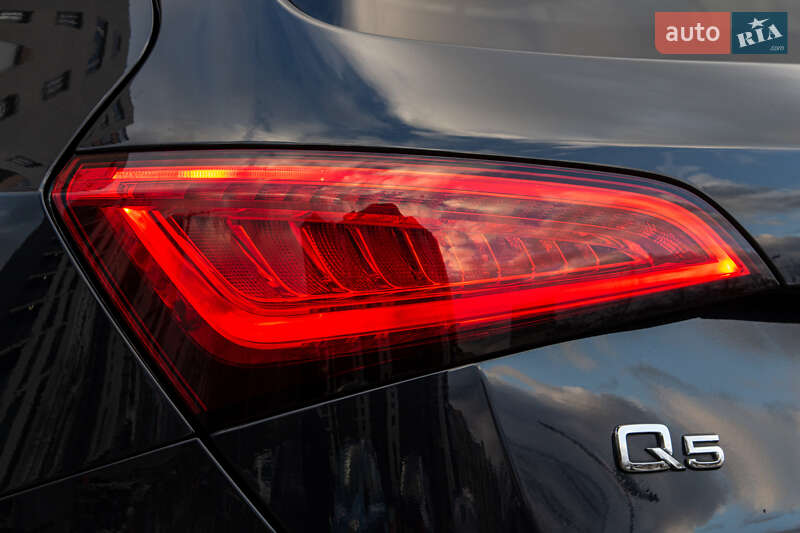 Внедорожник / Кроссовер Audi Q5 2016 в Львове