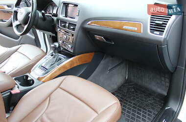 Внедорожник / Кроссовер Audi Q5 2015 в 