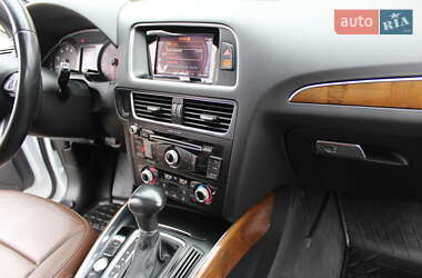 Внедорожник / Кроссовер Audi Q5 2015 в 