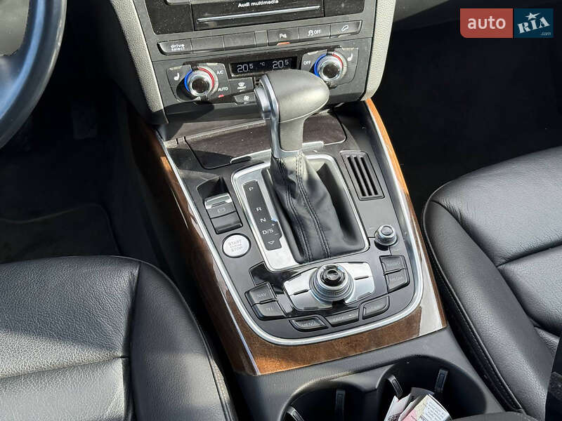Внедорожник / Кроссовер Audi Q5 2015 в Луцке