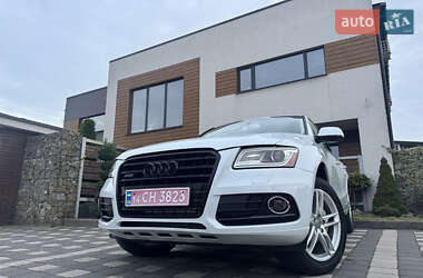 Внедорожник / Кроссовер Audi Q5 2016 в 
