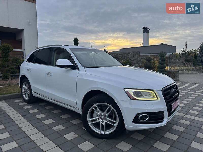 Позашляховик / Кросовер Audi Q5 2016 в Стрию