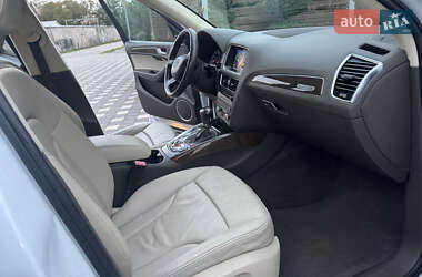 Внедорожник / Кроссовер Audi Q5 2016 в 