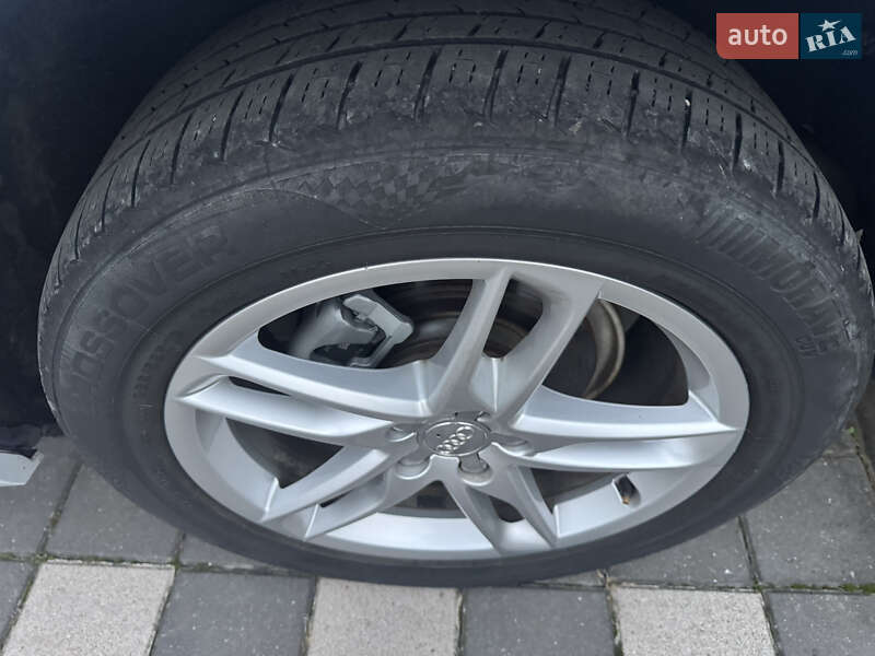 Позашляховик / Кросовер Audi Q5 2016 в Стрию
