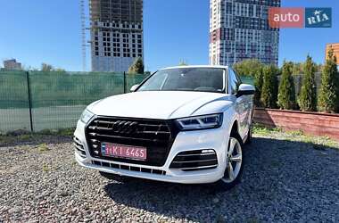 Внедорожник / Кроссовер Audi Q5 2019 в Киеве