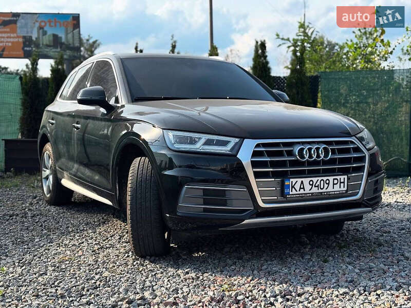 Позашляховик / Кросовер Audi Q5 2018 в Києві