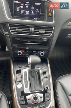 Позашляховик / Кросовер Audi Q5 2016 в 