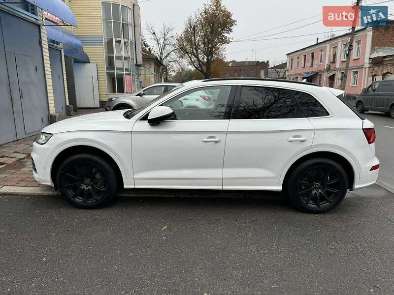 Внедорожник / Кроссовер Audi Q5 2018 в Харькове