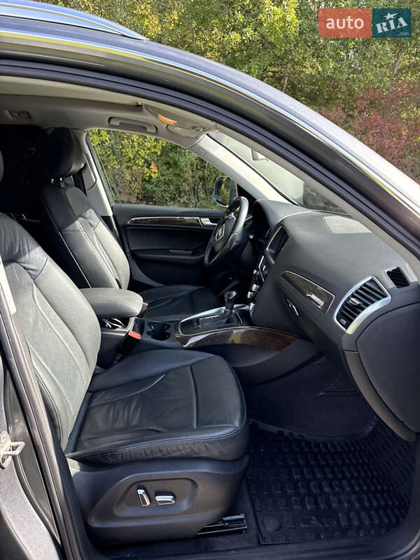 Позашляховик / Кросовер Audi Q5 2013 в Ковелі