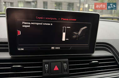 Позашляховик / Кросовер Audi Q5 2018 в 