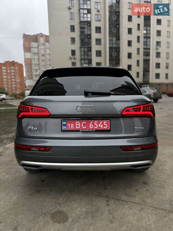 Позашляховик / Кросовер Audi Q5 2017 в Сумах фото 6 Позашляховик / Кросовер Audi Q5 2017 в Сумах