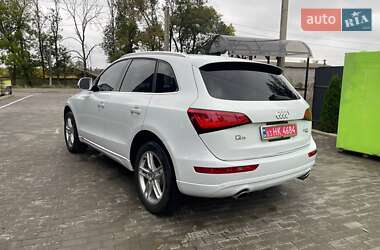 Внедорожник / Кроссовер Audi Q5 2015 в 