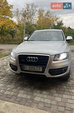 Позашляховик / Кросовер Audi Q5 2010 в Хоролі