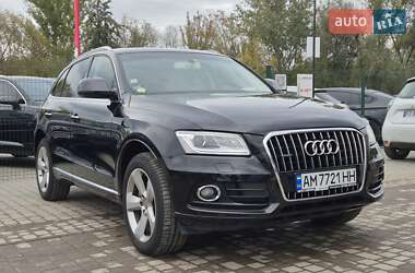 Позашляховик / Кросовер Audi Q5 2015 в 