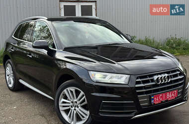 Позашляховик / Кросовер Audi Q5 2020 в Косові