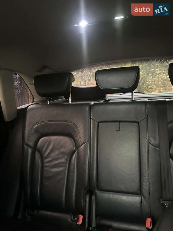Позашляховик / Кросовер Audi Q5 2011 в Стрию