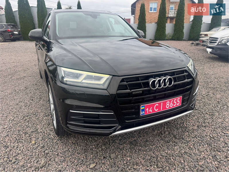 Внедорожник / Кроссовер Audi Q5 2018 в Луцке