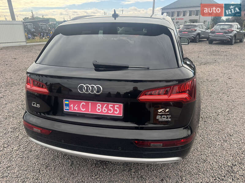 Внедорожник / Кроссовер Audi Q5 2018 в Луцке